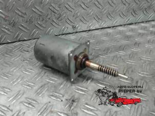 Used Camshaft adjuster BMW 5 serie (E60) 545i 32V Price on request offered by Autosloperij Pieper BV
