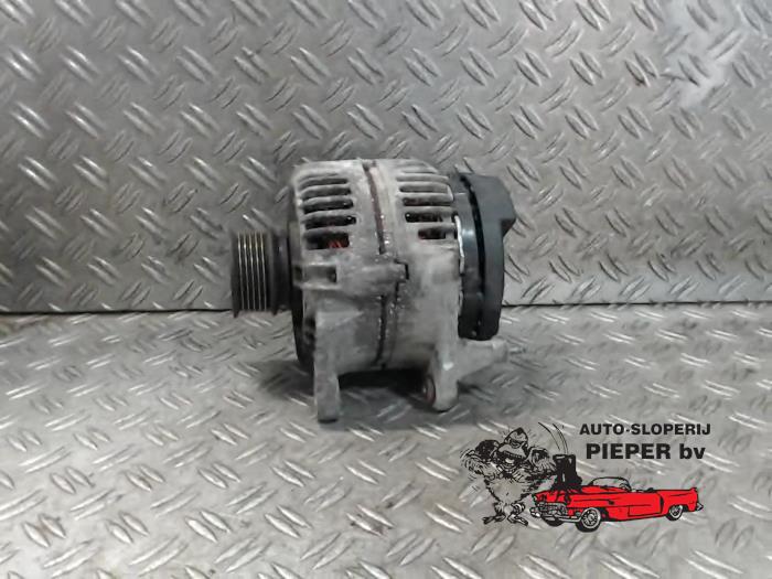 Gebrauchte Dynamo Volkswagen New Beetle (9C1/9G1) 2.0 Preis € 42,00 Margenregelung angeboten von Autosloperij Pieper BV