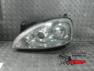 Used Headlight, left Opel Corsa C (F08/68) 1.2 16V Twin Port Price on request offered by Autosloperij Pieper BV
