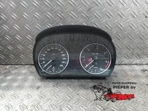 Used Odometer KM BMW 3 serie Touring (E91) 318d 16V Price on request offered by Autosloperij Pieper BV