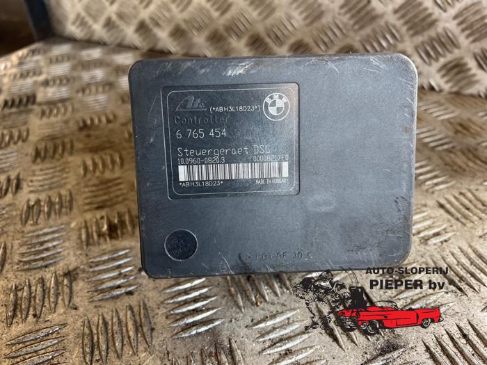 Usagé Bloc ABS BMW 3 serie (E46/2) 320 Cd 16V Prix € 78,75 Règlement à la marge proposé par Autosloperij Pieper BV