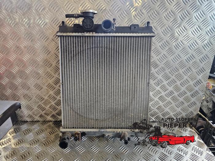 Used Radiator Nissan Micra (K11) 1.3 LX,SLX 16V Price € 42,00 Margin scheme offered by Autosloperij Pieper BV