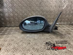 Used Wing mirror, left BMW 3 serie (E90) 318i 16V Price on request offered by Autosloperij Pieper BV