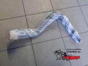 New Fuel tank filler pipe Toyota Yaris (P1) 1.0 16V VVT-i Price € 107,99 Inclusive VAT offered by Autosloperij Pieper BV
