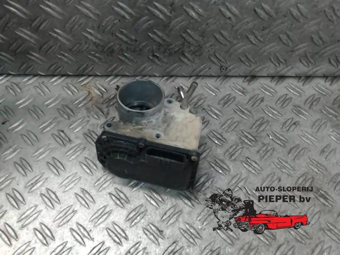 Gebrauchte Drosselklappengehäuse Mitsubishi Colt (Z2/Z3) 1.5 16V CZ3 Preis € 42,00 Margenregelung angeboten von Autosloperij Pieper BV
