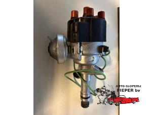 New Ignition system (complete) Mercedes 200-280 (W123) 280 E Price € 317,63 Inclusive VAT offered by Autosloperij Pieper BV