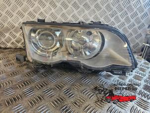 Used Headlight, right BMW 3 serie Touring (E46/3) 330i 24V Price on request offered by Autosloperij Pieper BV