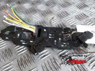 Used PCB, left taillight Peugeot 307 (3A/C/D) 2.0 16V Price on request offered by Autosloperij Pieper BV