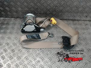 Used Front seatbelt, right Volkswagen Passat Variant (365) 1.8 TSI 16V Price on request offered by Autosloperij Pieper BV