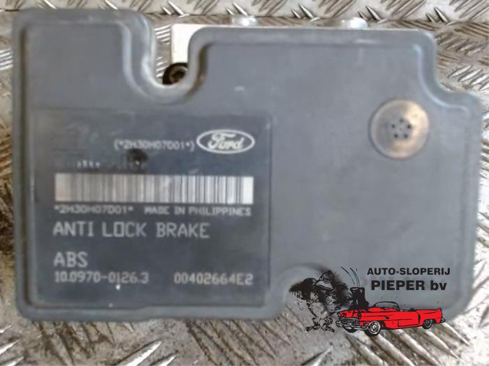 Usagé Pompe ABS Ford Transit Connect 1.8 TDCi 90 DPF Prix € 78,75 Règlement à la marge proposé par Autosloperij Pieper BV