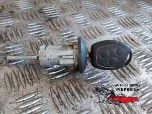 Used Door lock cylinder, left Ford Transit Connect 1.8 TDCi 90 DPF Price on request offered by Autosloperij Pieper BV