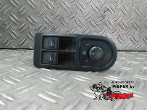 Used Electric window switch Volkswagen Transporter T5 2.5 TDi Price on request offered by Autosloperij Pieper BV