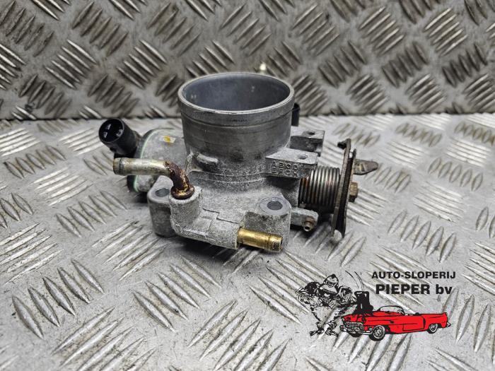 Usagé Boitier papillon Honda CR-V (RD1/3) 2.0i 16V VTEC Prix € 36,75 Règlement à la marge proposé par Autosloperij Pieper BV