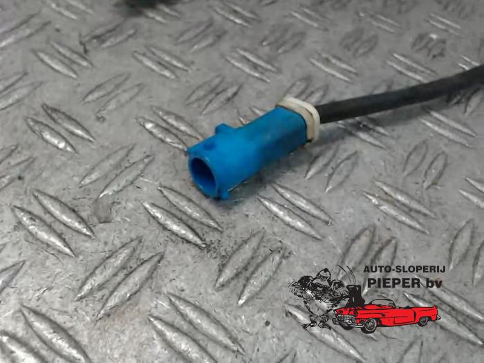 Lambda probe from a Ford Mondeo IV Wagon 1.6 EcoBoost 16V 2011
