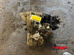 Getriebe van een Peugeot 3008 I (0U/HU) 2.0 HDiF 16V 2010