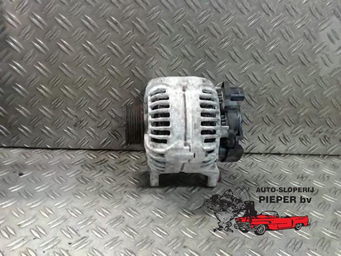 Begagnade Dynamo Audi A4 Cabriolet (B6) 3.0 V6 30V Pris € 78,75 Marginaltabell erbjuds av Autosloperij Pieper BV
