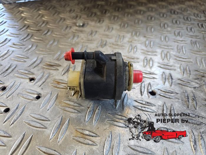 Fuel filter heater
