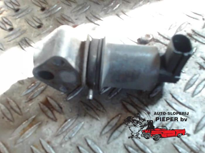 Usados Válvula EGR Volkswagen Polo IV (9N1/2/3) 1.2 12V Precio € 36,75 Norma de margen ofrecido por Autosloperij Pieper BV