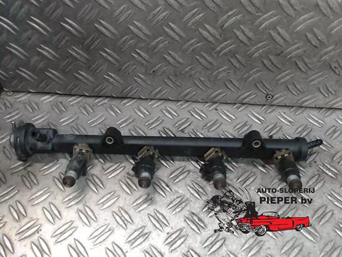 Usagé Système d'injection Seat Cordoba (6C2/6K2) 1.4i CLX,SE,Latino Prix € 63,00 Règlement à la marge proposé par Autosloperij Pieper BV