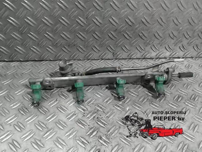 Usagé Système d'injection Mitsubishi Grandis (NA) 2.4 16V MIVEC Prix € 78,75 Règlement à la marge proposé par Autosloperij Pieper BV