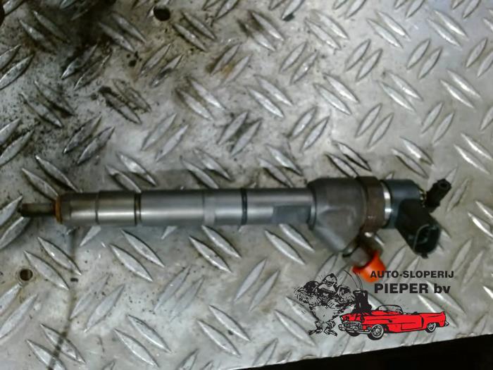 Usagé Injecteurs Honda CR-V (RD5/6/7/8) 2.2 CTDi 16V Prix € 78,75 Règlement à la marge proposé par Autosloperij Pieper BV