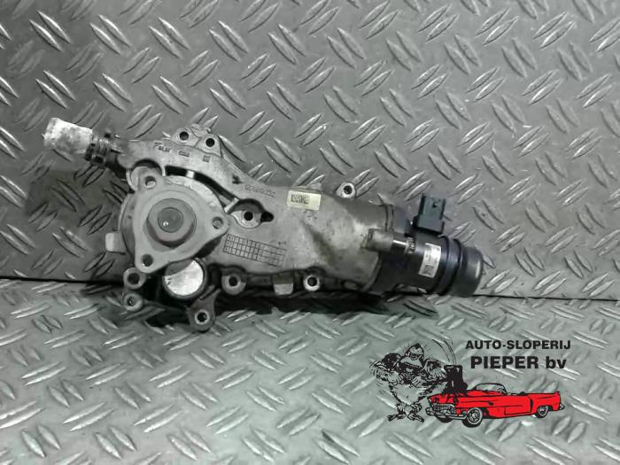 Begagnade Vattenpump Opel Meriva (B) 1.4 Turbo 16V ecoFLEX Pris € 47,25 Marginaltabell erbjuds av Autosloperij Pieper BV