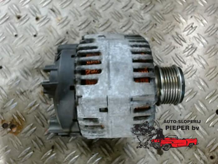 Begagnade Dynamo Volkswagen Golf V (1K1) 2.0 TFSI GTI 16V Pris € 52,50 Marginaltabell erbjuds av Autosloperij Pieper BV