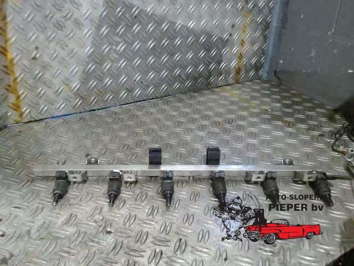 Gebrauchte Einspritzdüse (Einspritzer) BMW X3 (E83) 2.5 24V Preis € 131,25 Margenregelung angeboten von Autosloperij Pieper BV
