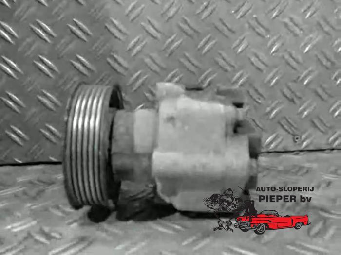 Usagé Pompe de direction Volkswagen Amarok 2.0 BiTDI 16V 140 Prix € 94,50 Règlement à la marge proposé par Autosloperij Pieper BV
