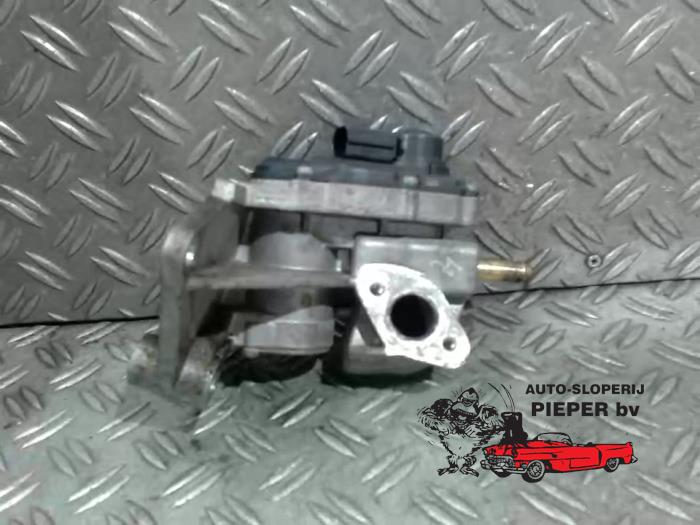 Usagé Valve RGE Volkswagen Golf V (1K1) 2.0 FSI 16V Prix € 52,50 Règlement à la marge proposé par Autosloperij Pieper BV