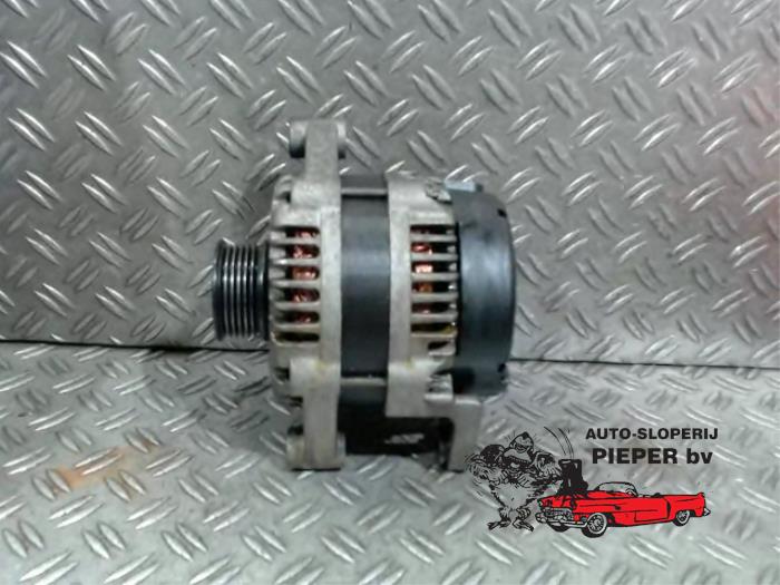 Usagé Dynamo Chevrolet Captiva (C100) 2.4 16V 4x4 Prix € 63,00 Règlement à la marge proposé par Autosloperij Pieper BV