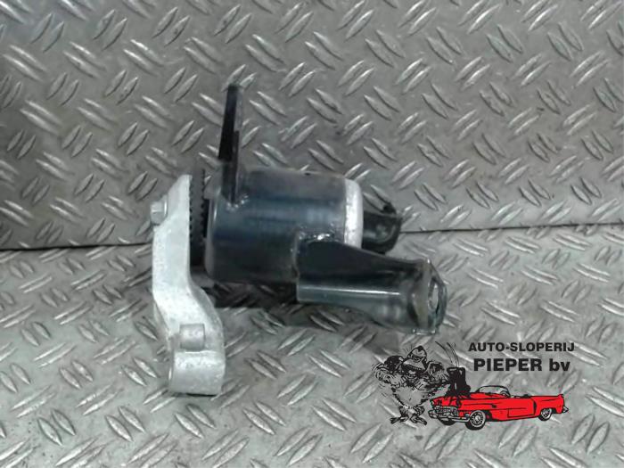 Used Engine mount Ford Fiesta 6 (JA8) 1.4 16V Price € 36,75 Margin scheme offered by Autosloperij Pieper BV