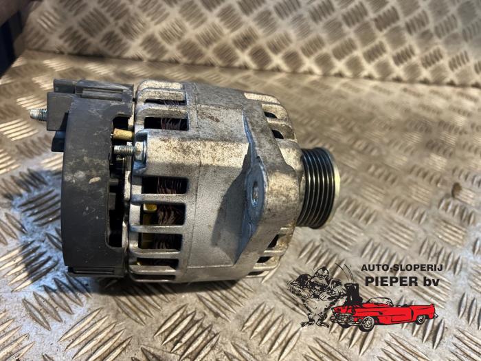 Gebrauchte Dynamo Opel Vectra C Caravan 1.9 CDTI 100 Preis € 52,50 Margenregelung angeboten von Autosloperij Pieper BV
