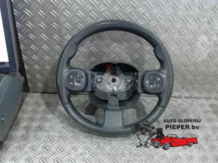 Używane Kierownica Fiat Panda (312) 0.9 TwinAir 65 Cena € 73,50 Procedura marży oferowane przez Autosloperij Pieper BV