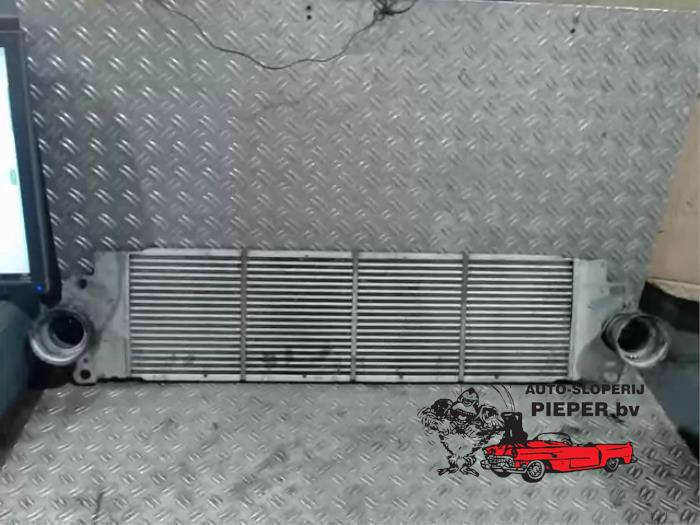 Usados Intercooler Volkswagen Transporter T5 1.9 TDi Precio € 73,50 Norma de margen ofrecido por Autosloperij Pieper BV