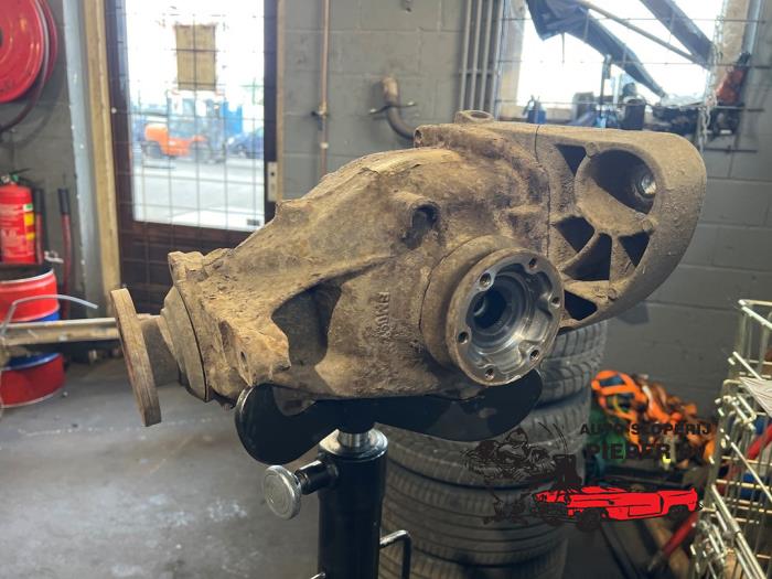 Gebrauchte Differential hinten BMW 1 serie (E87/87N) 116i 1.6 16V Preis € 420,00 Margenregelung angeboten von Autosloperij Pieper BV