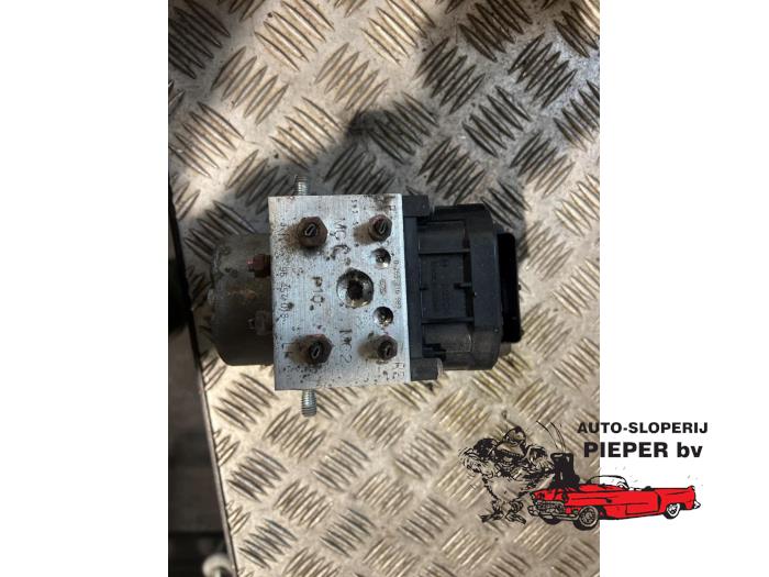 Gebrauchte ABS Pumpe Chevrolet Matiz (M200) 1.0 Preis € 94,50 Margenregelung angeboten von Autosloperij Pieper BV