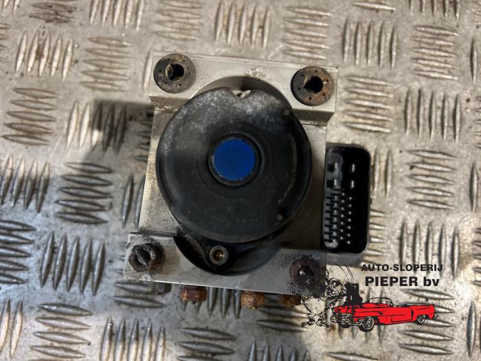 Gebrauchte ABS Pumpe Honda Jazz (GD/GE2/GE3) 1.3 i-Dsi Preis € 94,50 Margenregelung angeboten von Autosloperij Pieper BV