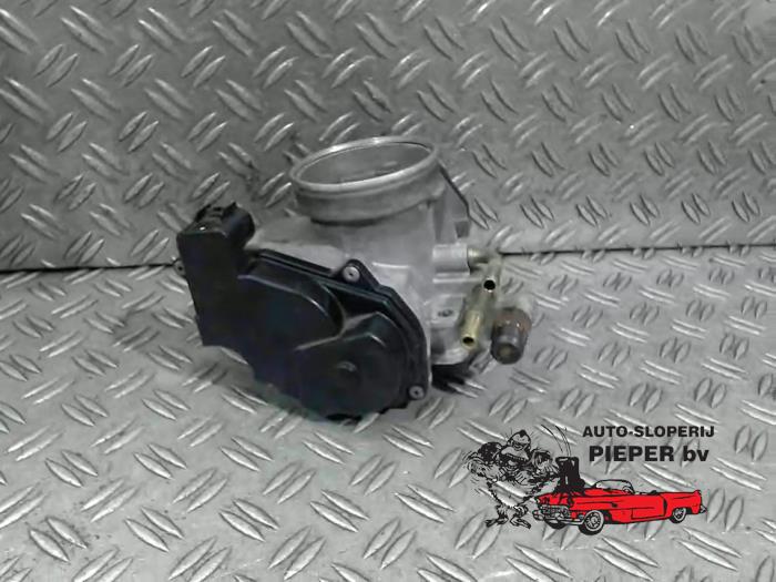 Usagé Boitier papillon Fiat Stilo (192A/B) 1.8 16V 3-Drs. Prix € 94,50 Règlement à la marge proposé par Autosloperij Pieper BV