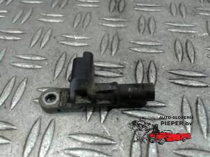 Begagnade Kamaxelsensor Ford Mondeo V Wagon 1.5 TDCi Pris € 26,25 Marginaltabell erbjuds av Autosloperij Pieper BV