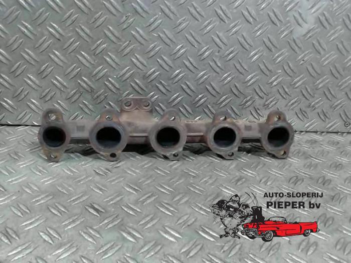 Gebrauchte Abgaskrümmer Ford Mondeo V Wagon 1.5 TDCi Preis € 52,50 Margenregelung angeboten von Autosloperij Pieper BV