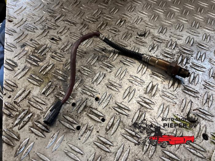 Usados Sonda Lambda Renault Grand Scénic III (JZ) 1.2 16V TCe 115 Precio € 36,75 Norma de margen ofrecido por Autosloperij Pieper BV