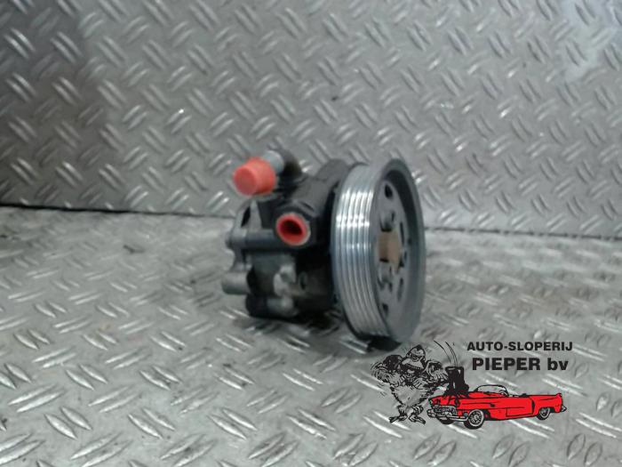 Usagé Pompe de direction Volkswagen Transporter T5 1.9 TDi Prix € 73,50 Règlement à la marge proposé par Autosloperij Pieper BV