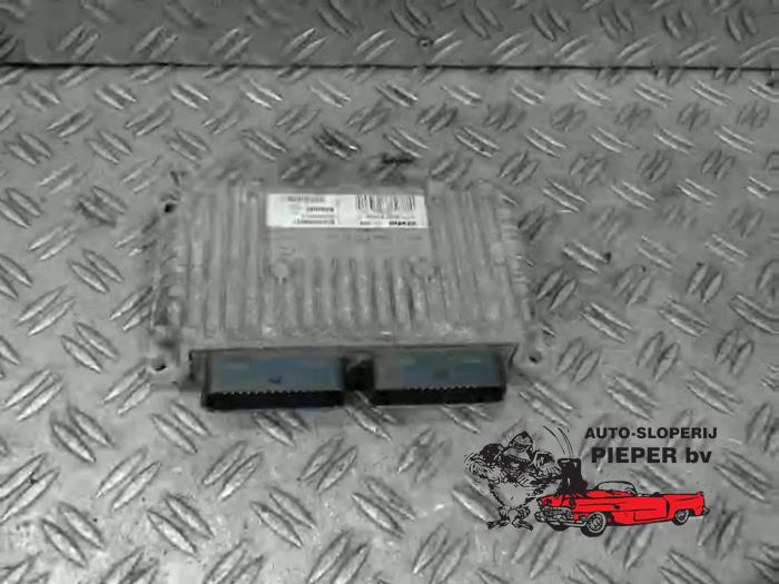 Used Automatic gearbox computer Renault Kangoo Express (FC) 1.6 16V Price € 52,50 Margin scheme offered by Autosloperij Pieper BV