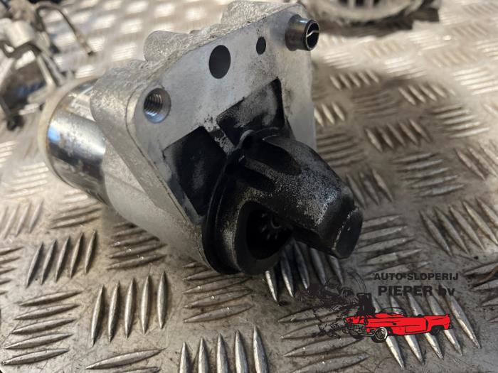Begagnade Startmotor Peugeot 207/207+ (WA/WC/WM) 1.6 16V RC Turbo Pris € 36,75 Marginaltabell erbjuds av Autosloperij Pieper BV