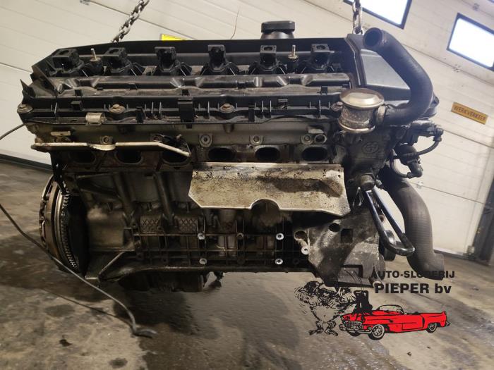 Used Engine BMW 3 serie (E46/2) 330 Ci 24V Price € 1.575,00 Margin scheme offered by Autosloperij Pieper BV