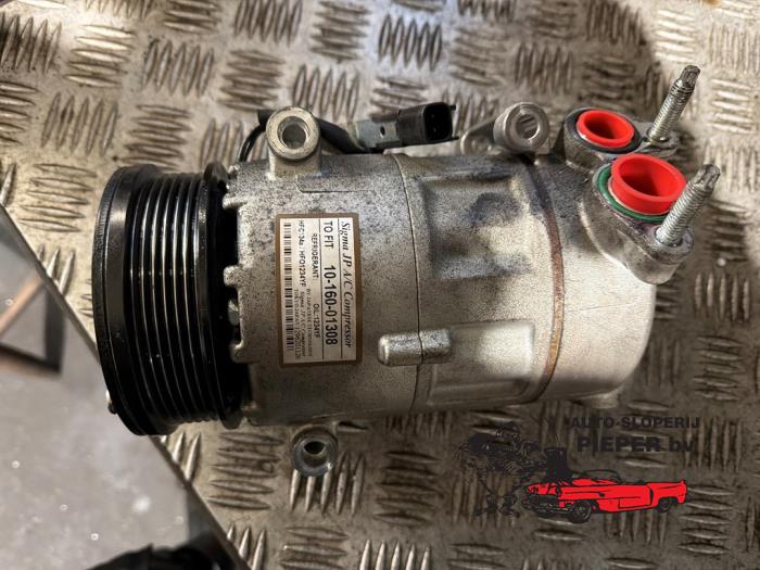 Usagé Compresseur de clim Ford Mondeo IV Wagon 2.0 TDCi 140 16V Prix € 157,50 Règlement à la marge proposé par Autosloperij Pieper BV