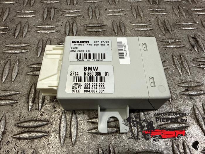 Gebrauchte Luftfederung Modul BMW 5 serie Touring (F11) 520i 16V Preis € 210,00 Margenregelung angeboten von Autosloperij Pieper BV