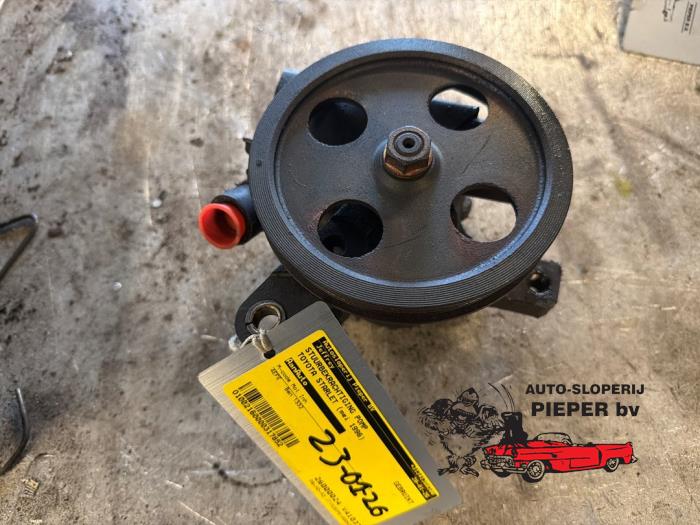 Usagé Pompe de direction Toyota Starlet (EP9) 1.3,XLi,GLi 16V Prix € 42,00 Règlement à la marge proposé par Autosloperij Pieper BV
