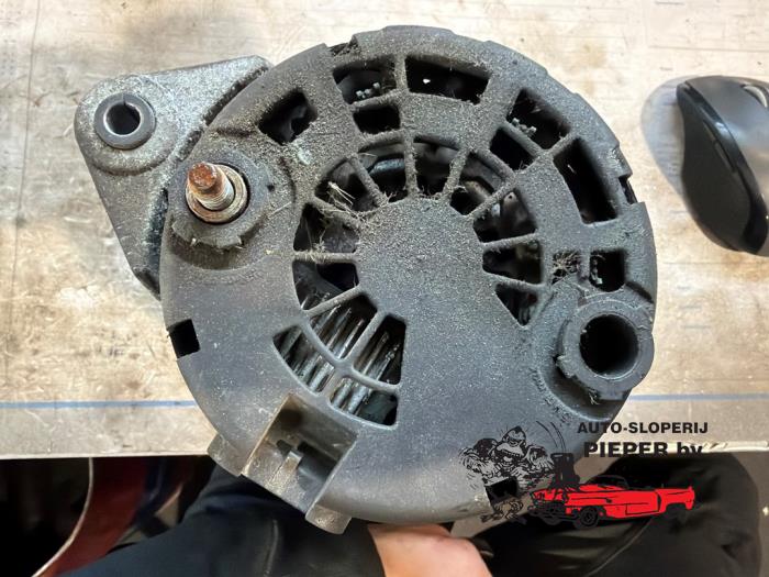 Begagnade Dynamo Chevrolet Kalos (SF48) 1.4 Pris € 36,75 Marginaltabell erbjuds av Autosloperij Pieper BV